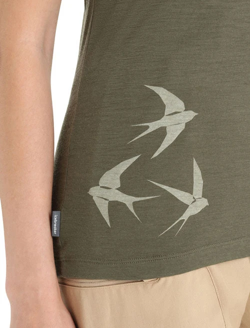 Icebreaker Tech Lite II Short Sleeve Scoop Womens T-Shirt - Swarming Shapes 9 Icebreaker Tech Lite II Short Sleeve Scoop Womens T-Shirt - Swarming Shapes - Image 7